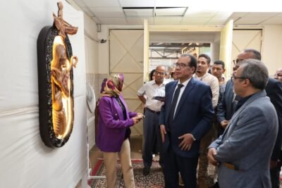 افتتاح معرض فن أشغال الخشب