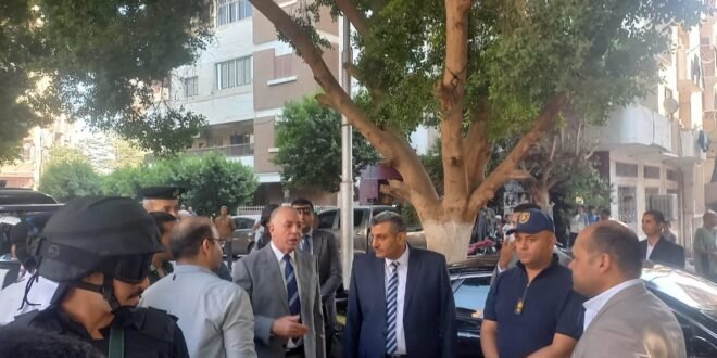 مساعد وزير الداخلية ومدير أمن قنا