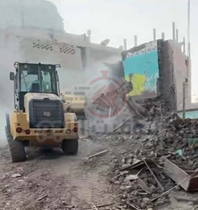 إخلاء منزلين بقرية القصر