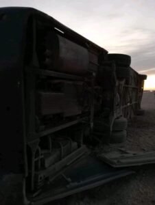 انقلاب أتوبيس ركاب بطريق "قنا–سوهاج"