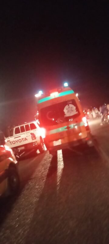 انقلاب ميكروباص داخل ترعة بقرية الجبلاو بقنا