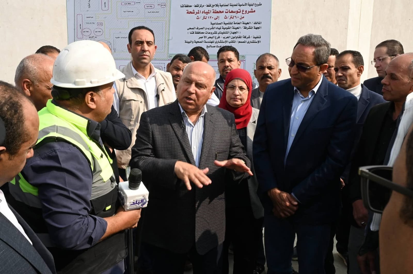 كامل الوزير يتفقد منطقتي «قفط» و«هو» الصناعيتين