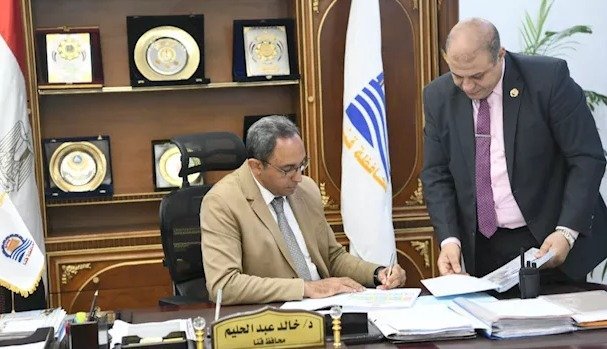 محافظ قنا يعتمد مواعيد امتحانات الفصل الدراسي الأول