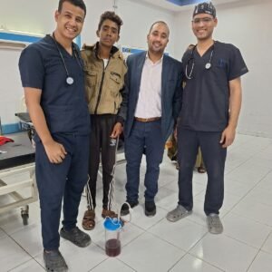 نجاة شاب من إصابة مروعة بصاروخ رخام بقنا