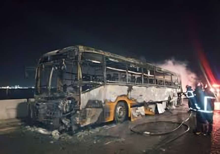 اشتعال أتوبيس_صورة أرشيفية