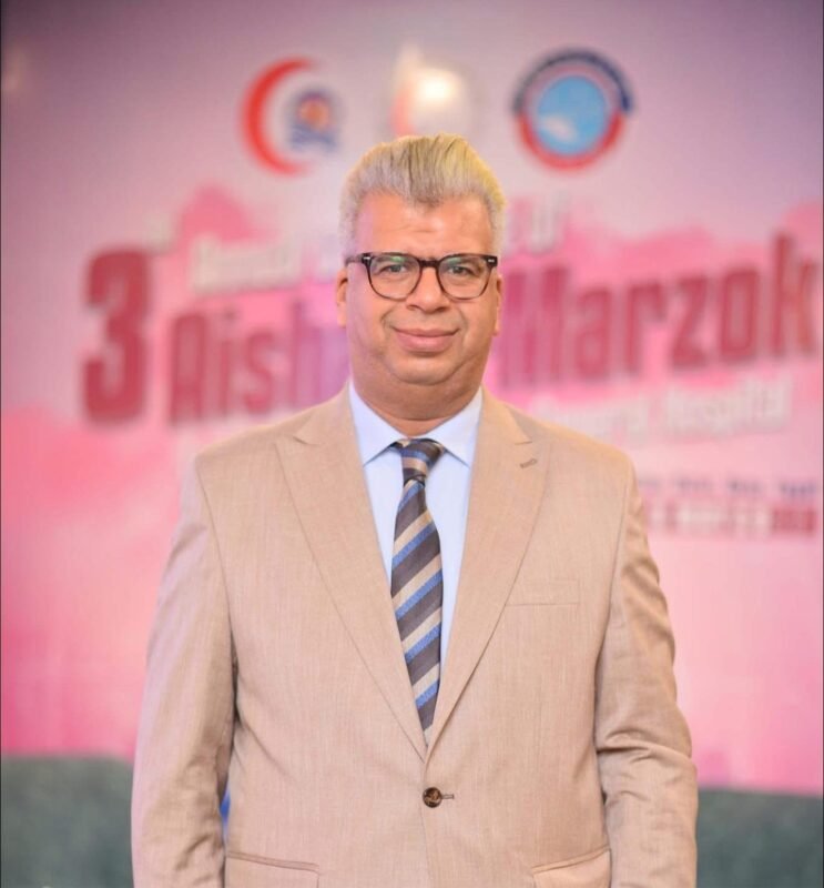 الدكتور محمد الديب