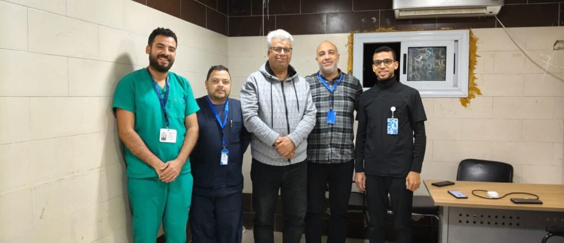 الفريق الطبي بمستشفى قنا العام