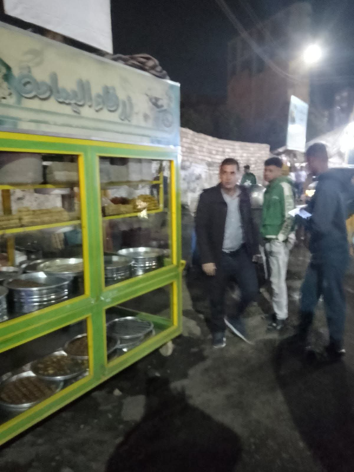 رفع الإشغالات بمنطقة الشادر