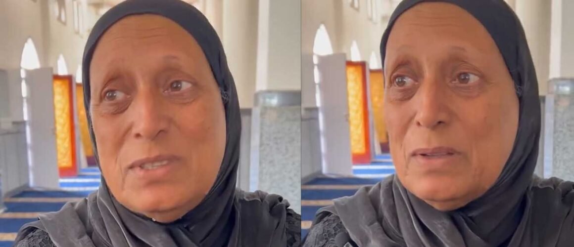 والدة الشهيد أحمد عبدالفتاح