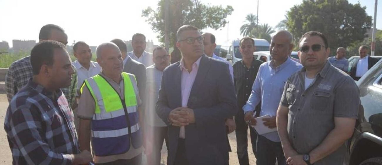 محافظ قنا يتفقد كوبري مشاية الصعايدة بدشنا